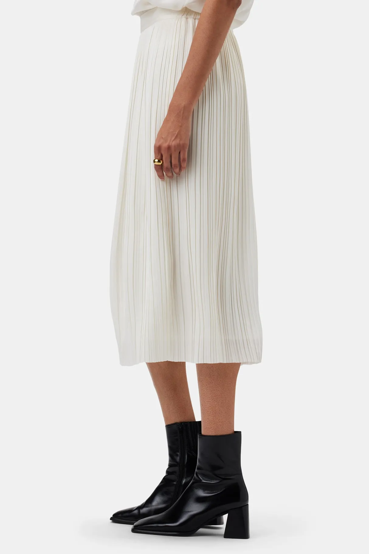 Amour Vert Blaze Pleated Recycled Sateen Skirt Ivory Online