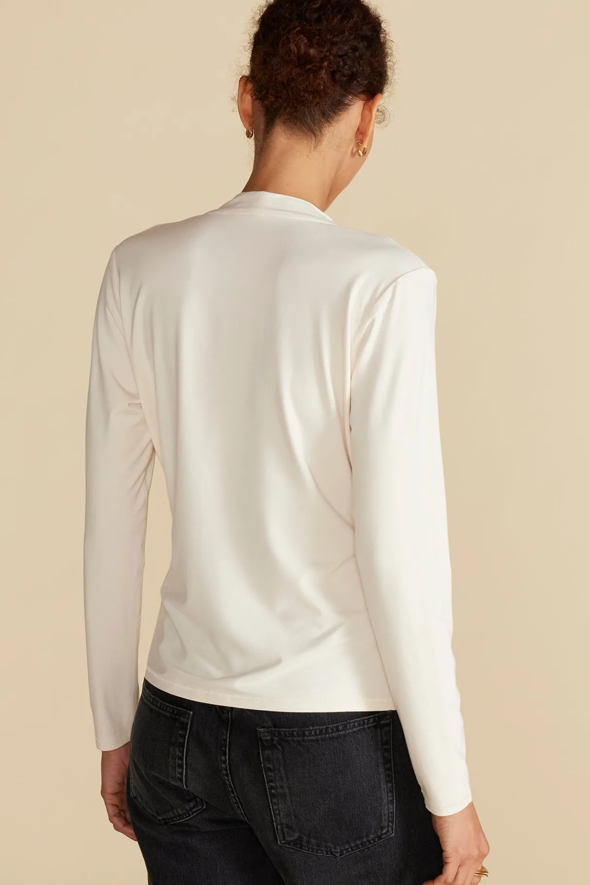 Amour Vert Calais Bamboo Knit Blouse Ivory Sale