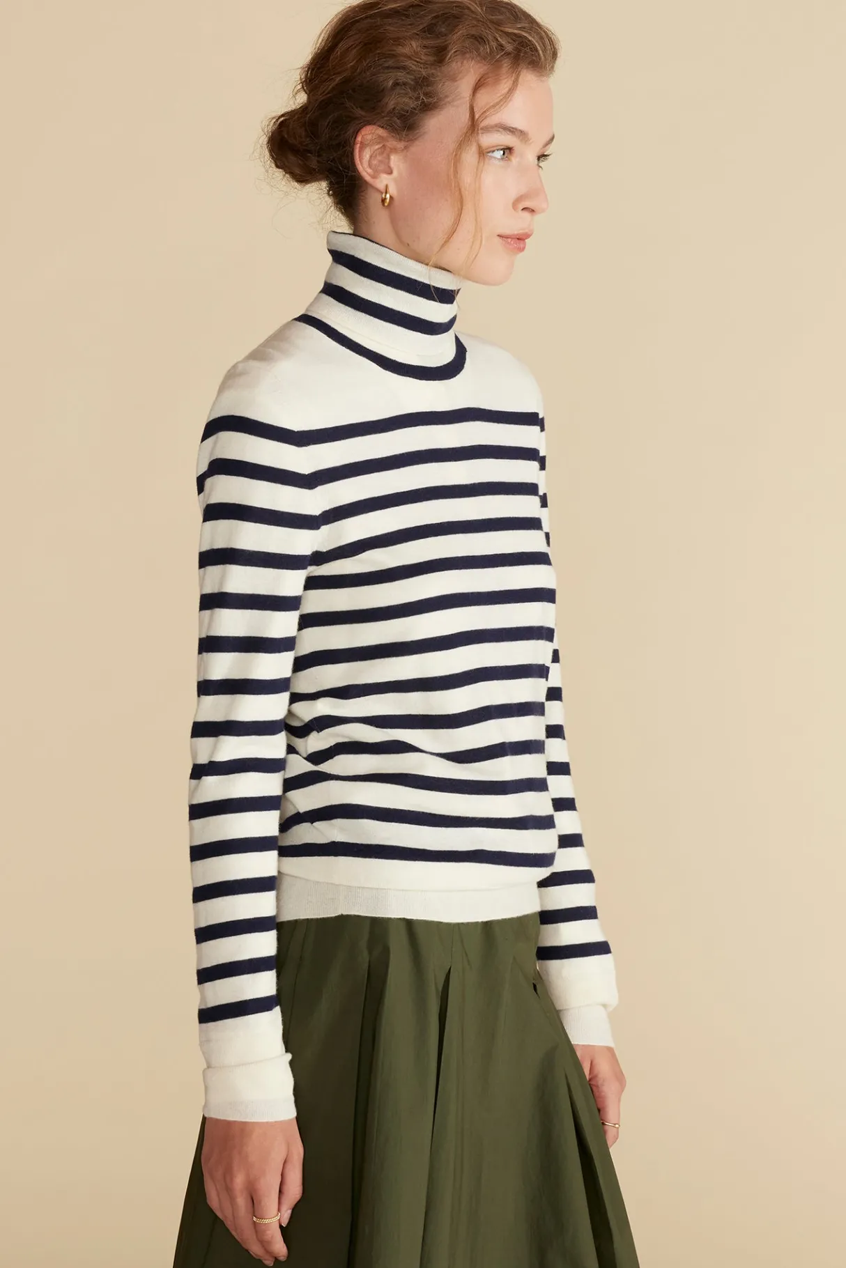 Amour Vert Carrie Turtleneck Cashmere Sweater IvoryandNavyBlueStripe Online