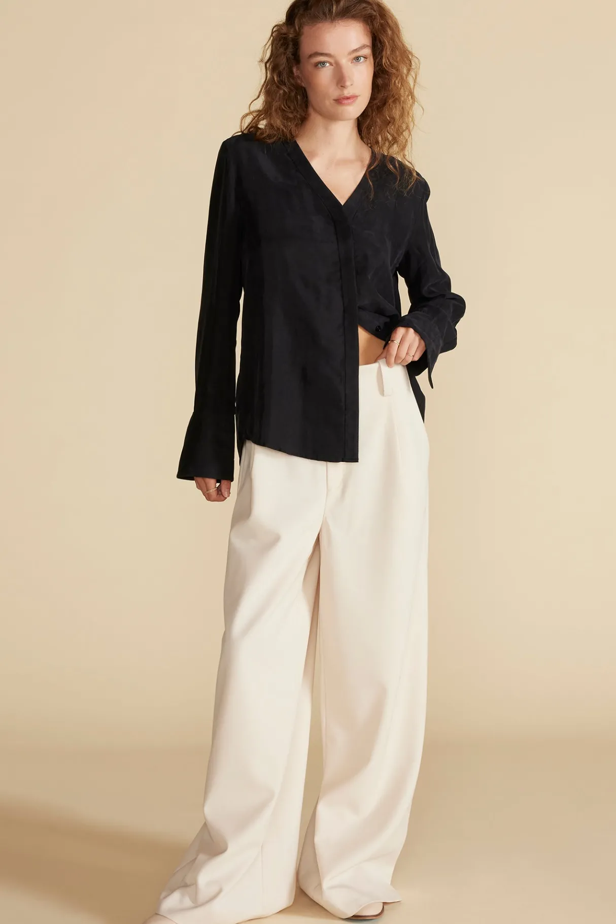 Amour Vert Dree Cupro V Neck Blouse Black Online