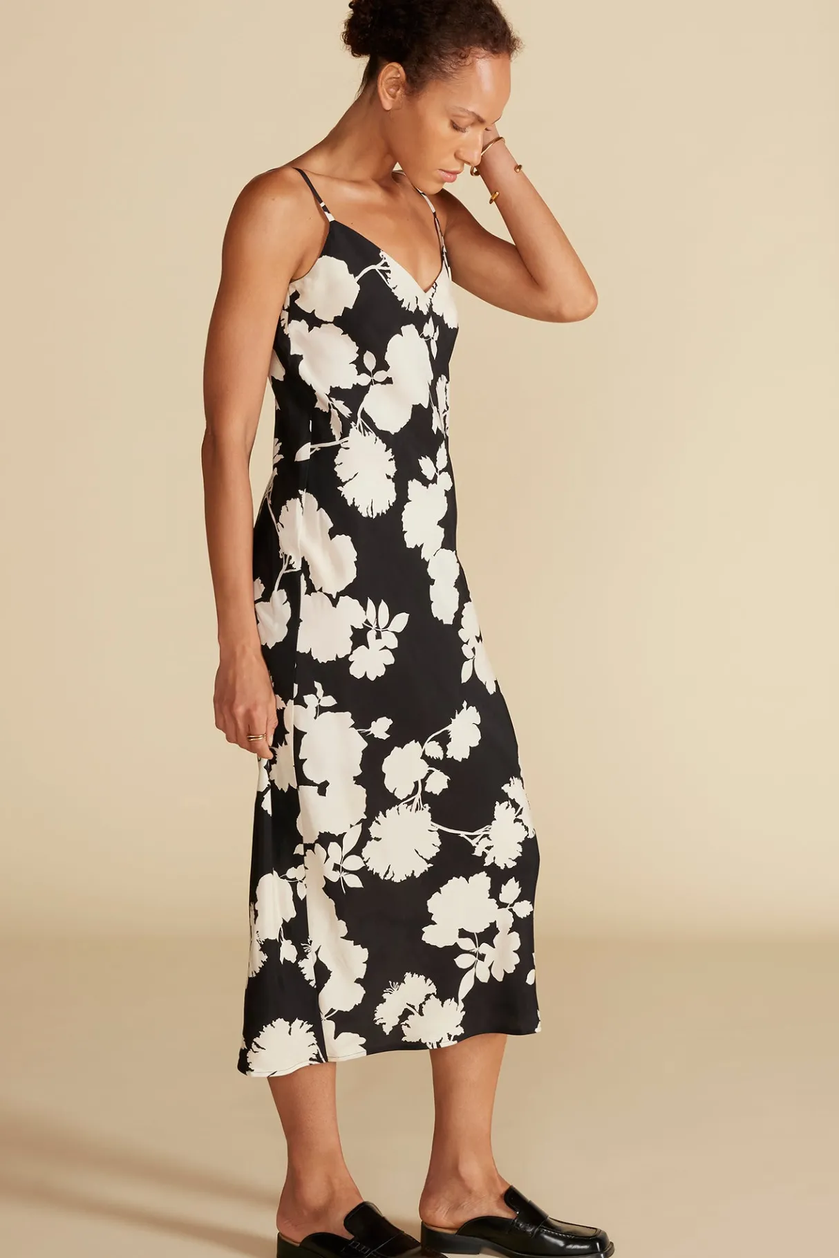 Amour Vert Eloise Cupro Slip Dress BlackandIvoryRosePrint Outlet