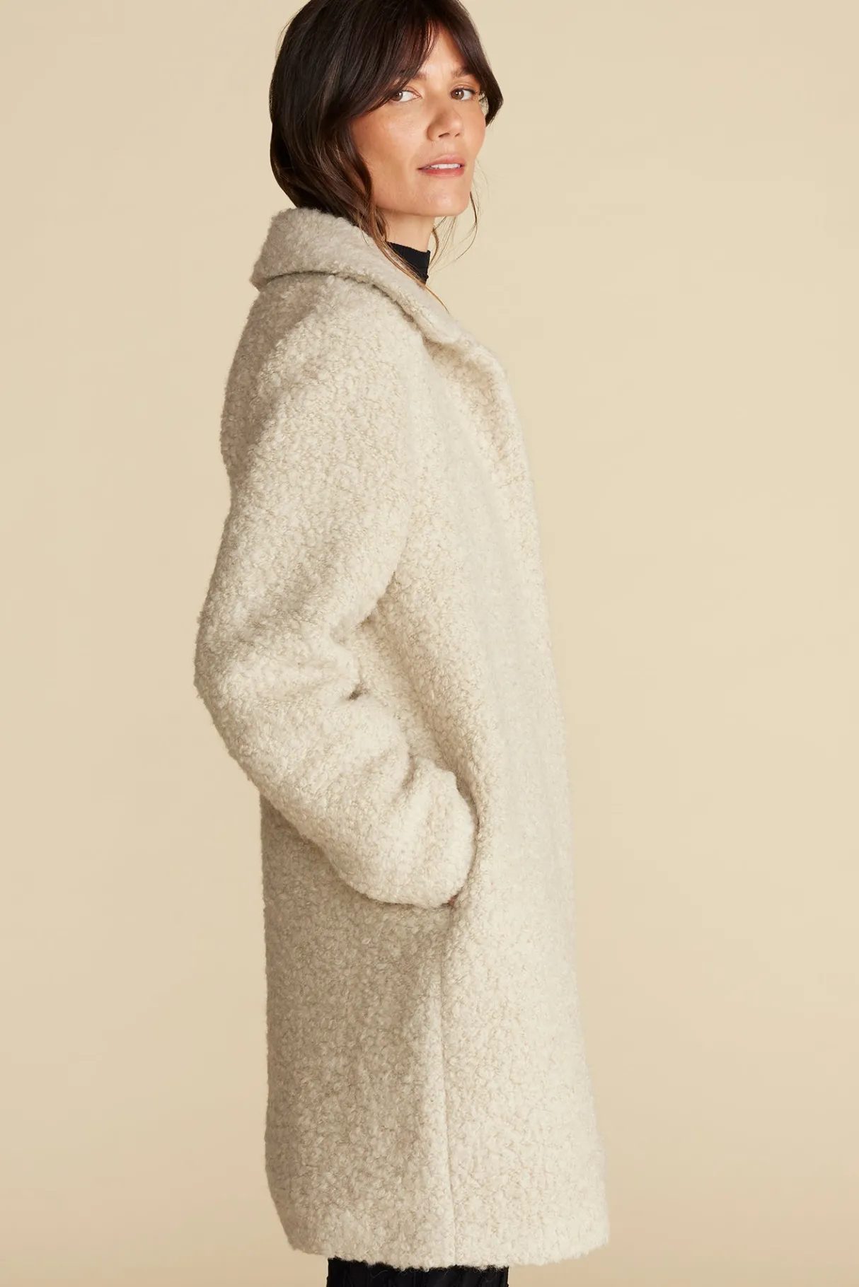 Amour Vert Noelle Sherpa Coat Natural New