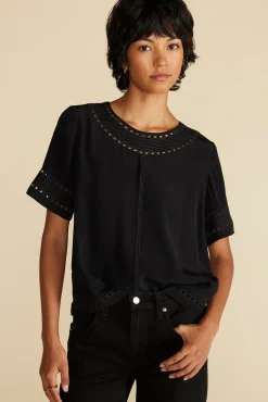 Amour Vert Odilia Embroidered Viscose Top Black Best