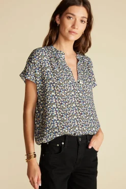 Amour Vert Renata Crepe Blouse RennesSkyBlueFloralPrint Best
