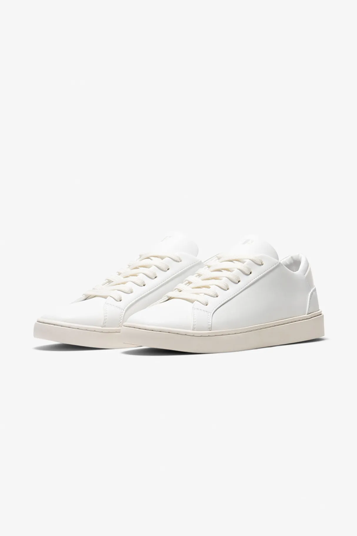 Amour Vert Thousand Fell Lace Up Sneakers White Online