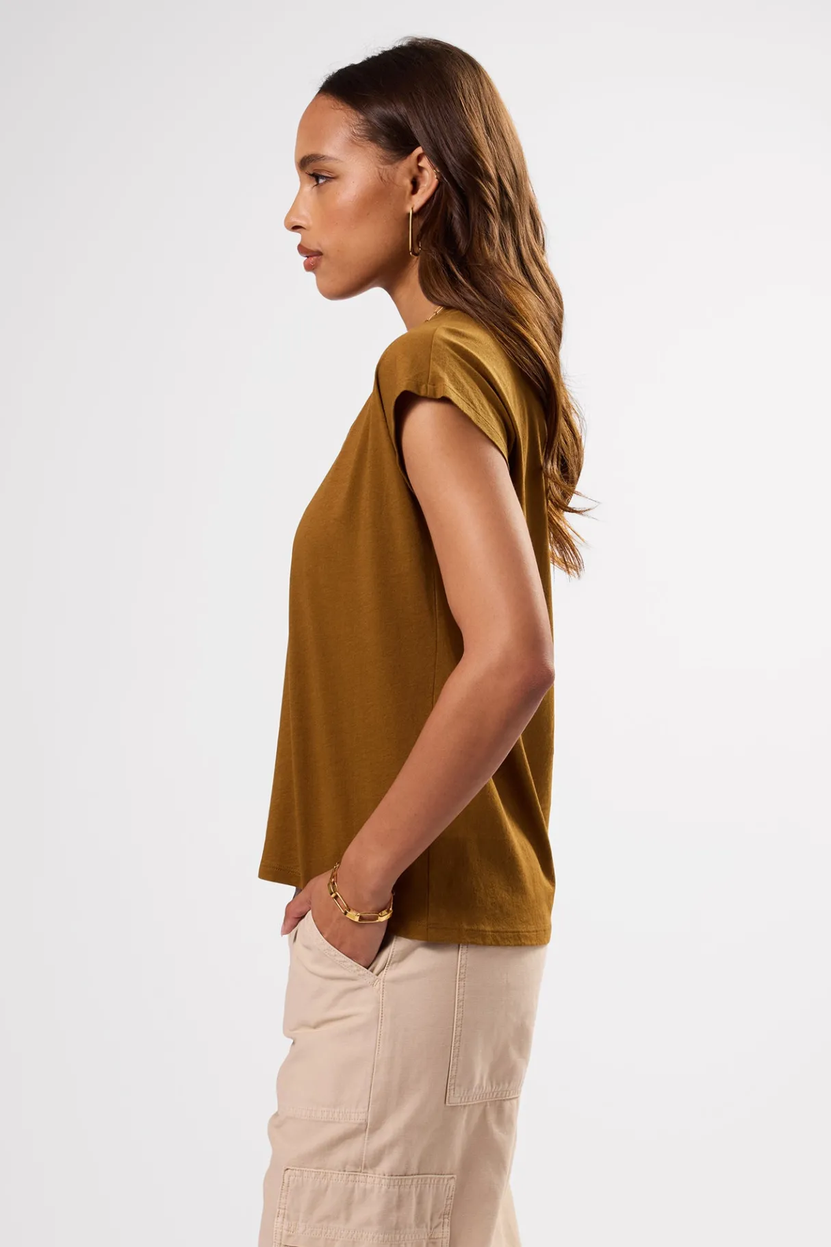 Amour Vert V Neck Solid Tee Terre Clearance